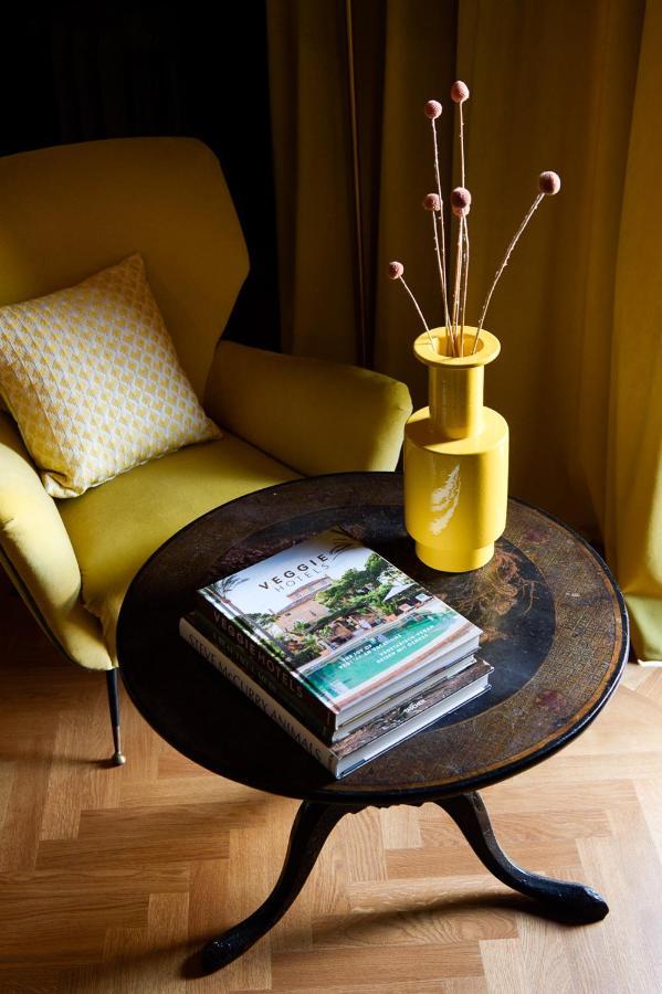 Velona's Jungle Luxury Couette-café